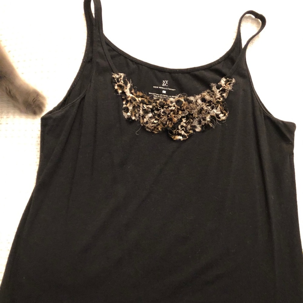 NY&CO Tank Top w/ leopard ruffle